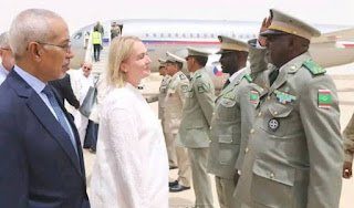 وزير الدفاع الموريتاني يستقبل نظيرته التشيكية