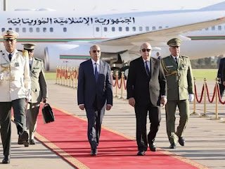 الرئيس الموريتاني يلتقي نظيره الجزائري