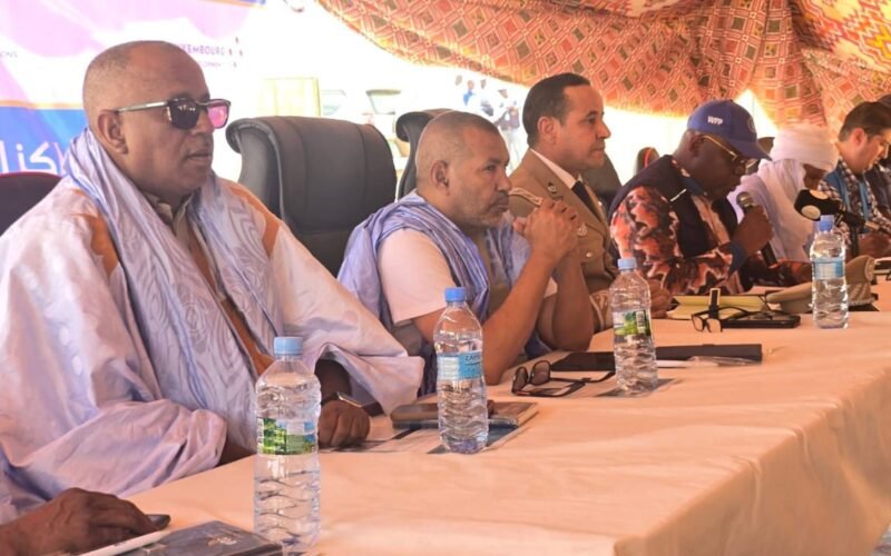 حاكم باسكنو يدشن مركز اتصالات ETC في مخيم أمبرة