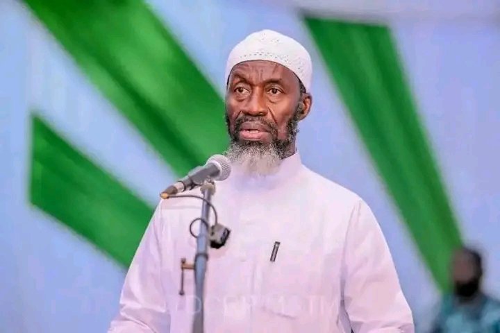 بوركينا فاسو تنفي وفاة الإمام كيندو وتتوعد مروّجي الشائعات