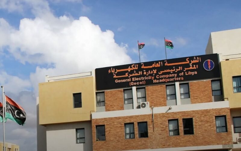 تفاقم عجز الكهرباء في ليبيا يهدد بزيادة ساعات الانقطاع