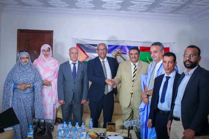 سفير فلسطين يبحث مع حزب الإصلاح سبل تعزيز التنسيق ودعم القضية الفلسطينية