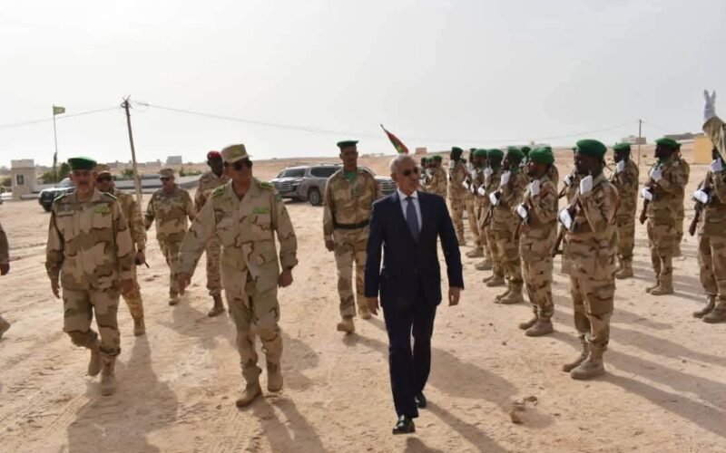 وزير الدفاع يتفقد جاهزية المنطقة العسكرية الأولى في نواذيبو