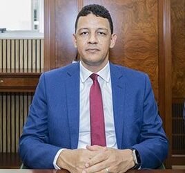 موريتانيا تختبر تطبيق مراسلة وطني بديلاً لـ”واتساب”